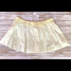 Nike tennis skirt